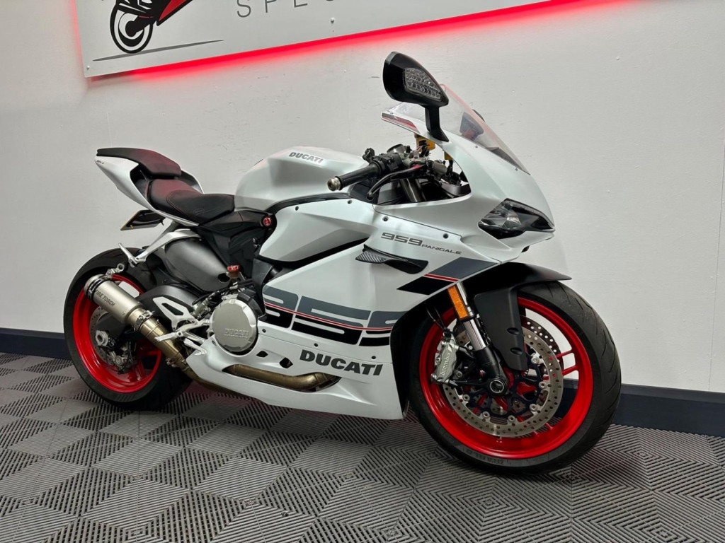 DUCATI 959 Panigale