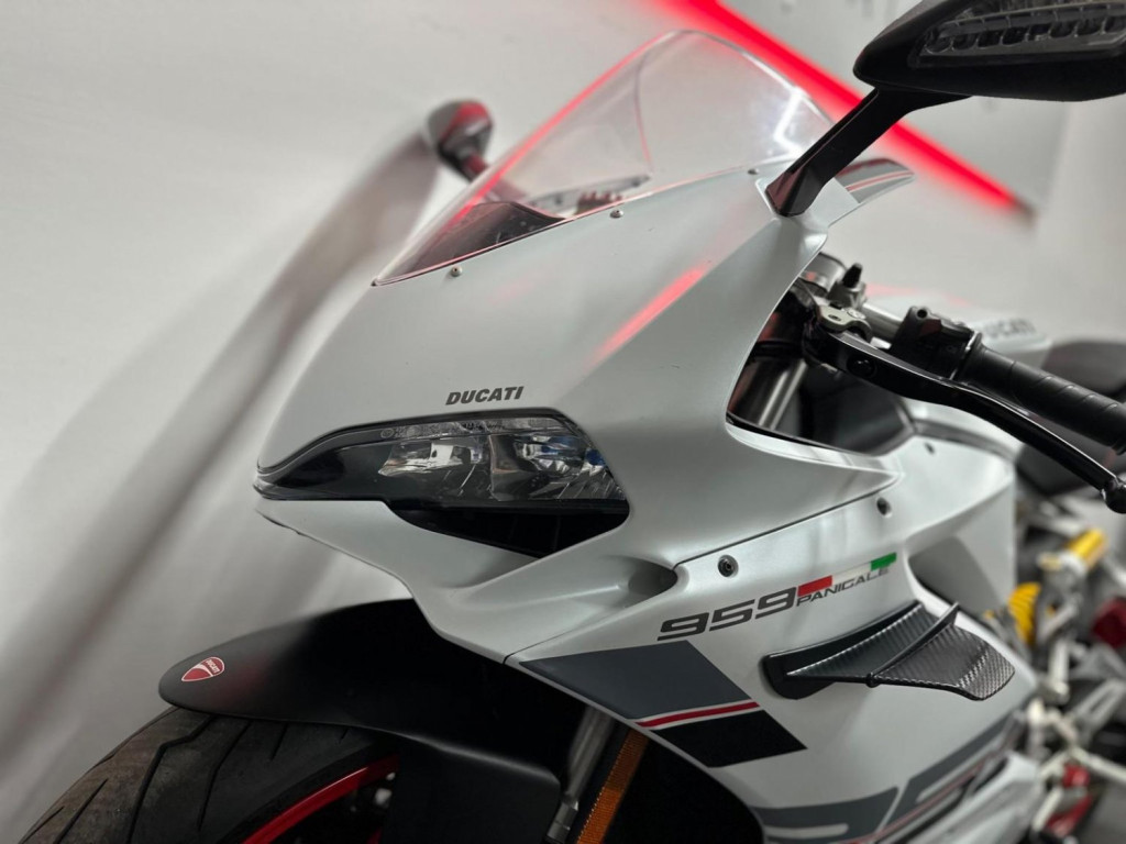 DUCATI 959 Panigale