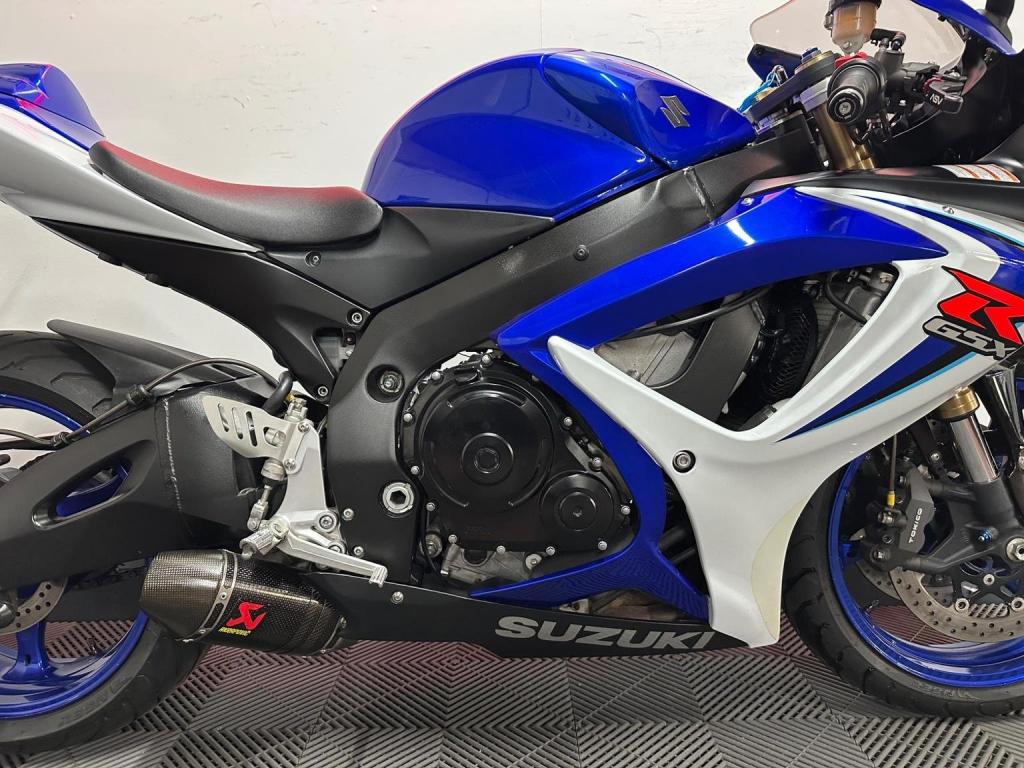 SUZUKI GSXR600