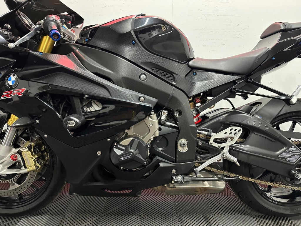 BMW S1000RR