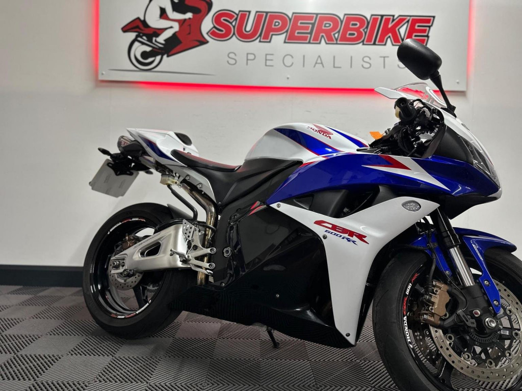 HONDA CBR600RR