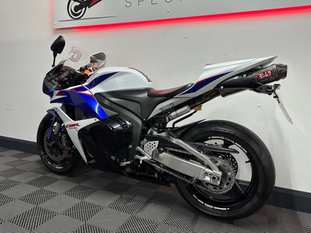 HONDA CBR600RR
