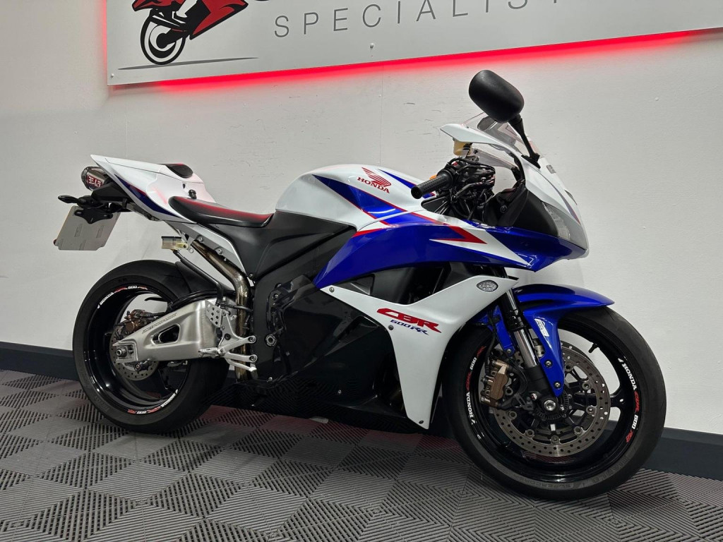 HONDA CBR600RR