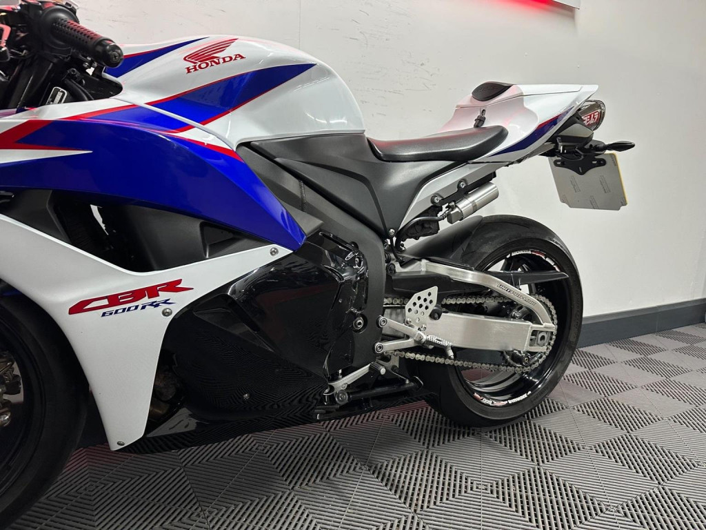 HONDA CBR600RR