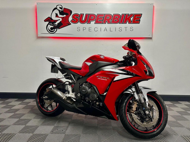 HONDA CBR1000RR Fireblade
