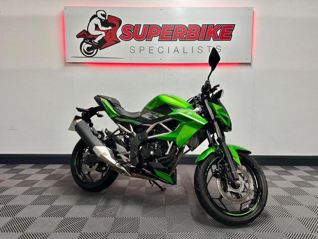KAWASAKI Z125