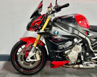BMW S1000R