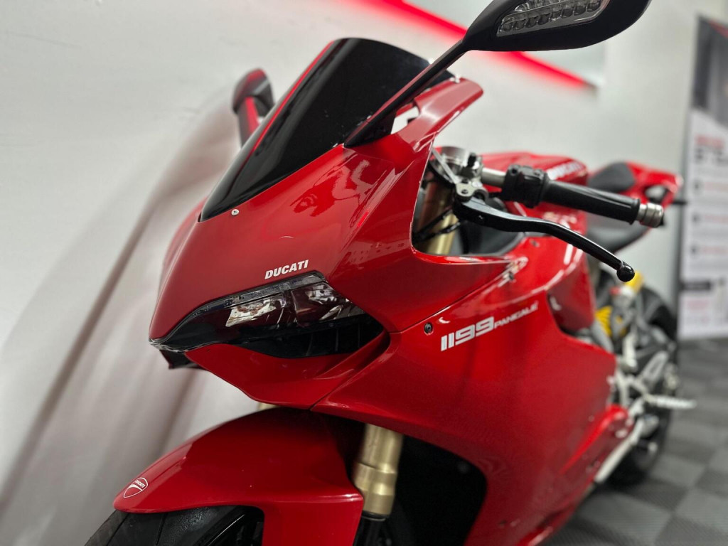 DUCATI 1199 Panigale