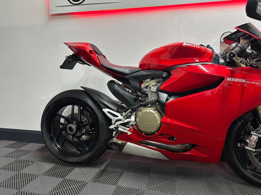 DUCATI 1199 Panigale