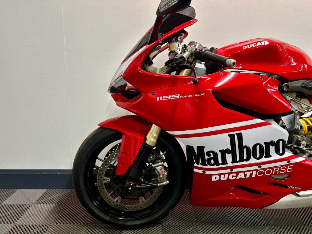 DUCATI 1199 Panigale