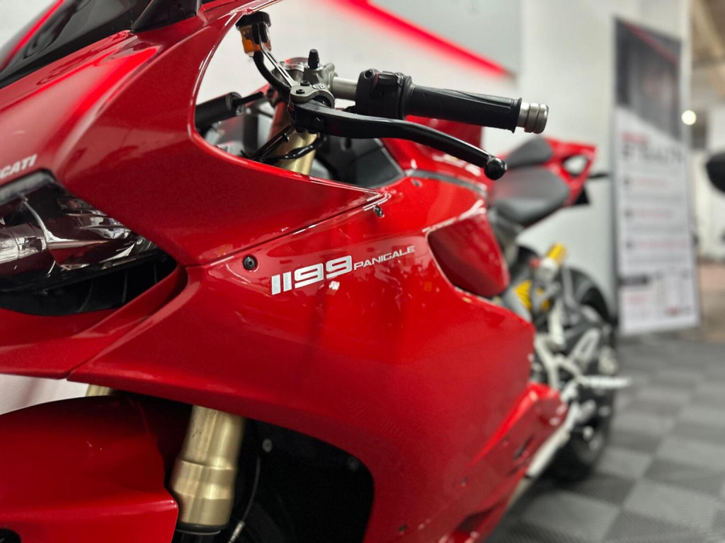 DUCATI 1199 Panigale