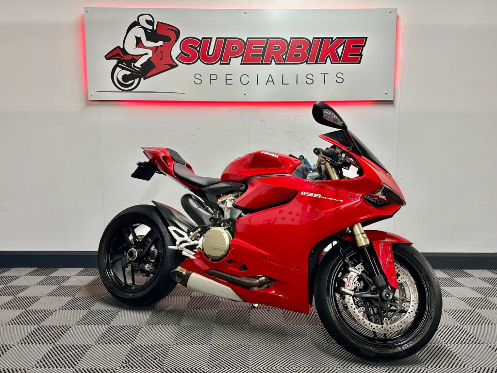 DUCATI 1199 Panigale