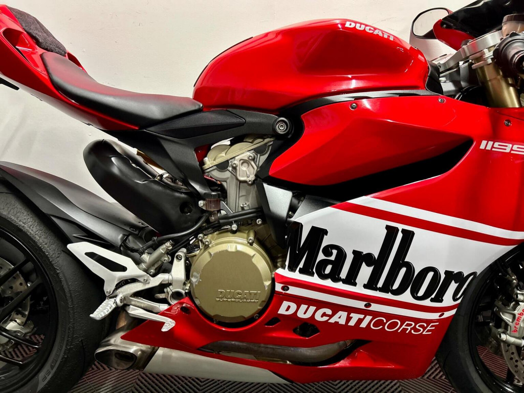 DUCATI 1199 Panigale