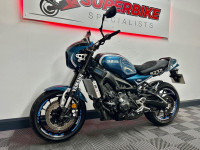 YAMAHA XSR900