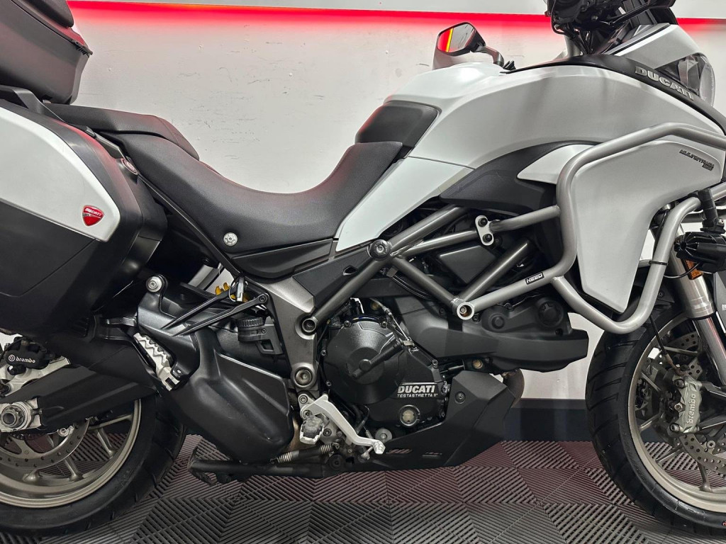 DUCATI MULTISTRADA 950