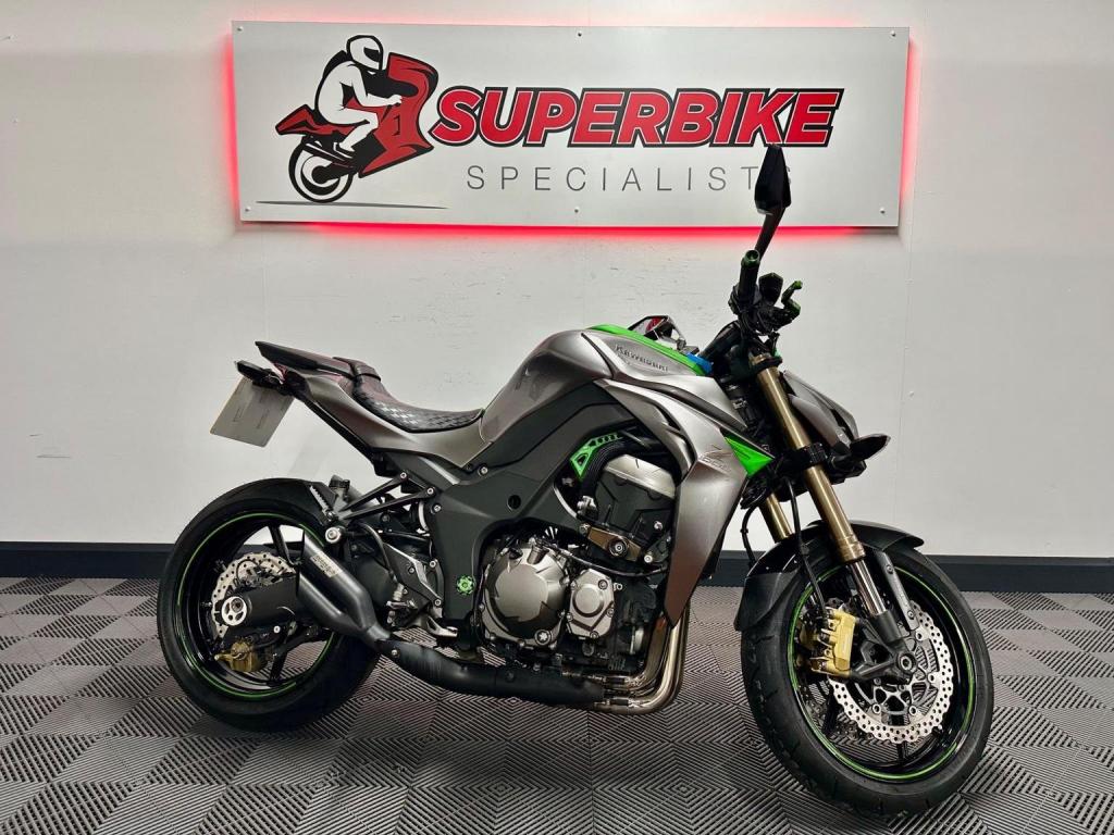 KAWASAKI Z1000