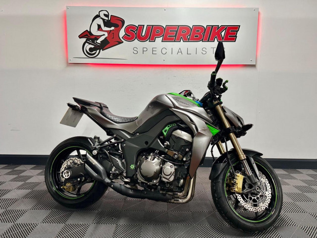 KAWASAKI Z1000