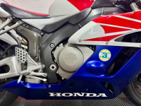 HONDA CBR1000RR Fireblade