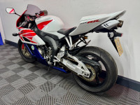HONDA CBR1000RR Fireblade