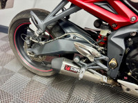 TRIUMPH STREET TRIPLE 675