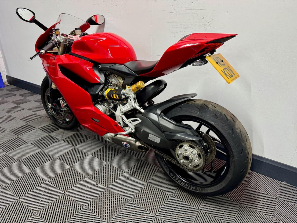 DUCATI 1199 Panigale