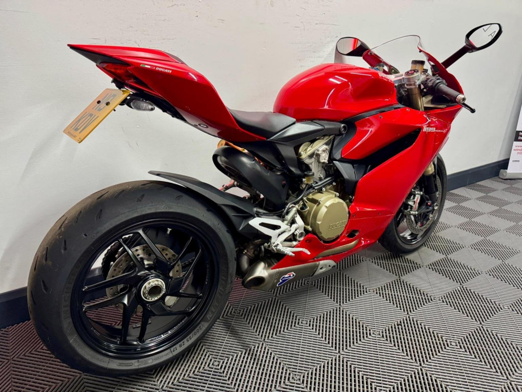 DUCATI 1199 Panigale