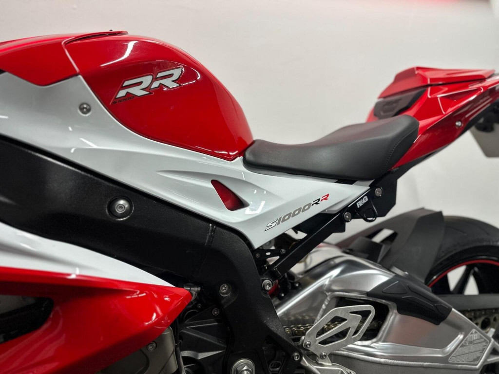 BMW S1000RR