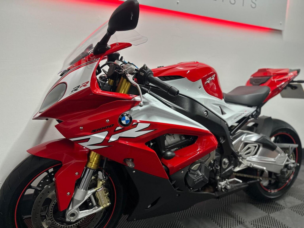 BMW S1000RR