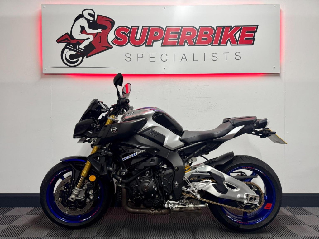 YAMAHA MT-10