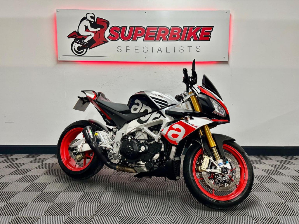 APRILIA Tuono 1100 V4