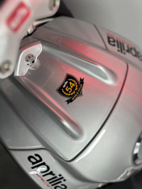 APRILIA Tuono 1100 V4