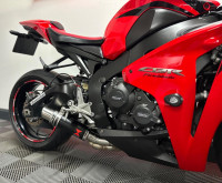 HONDA CBR1000RR Fireblade