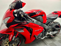 HONDA CBR1000RR Fireblade