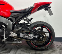 HONDA CBR1000RR Fireblade