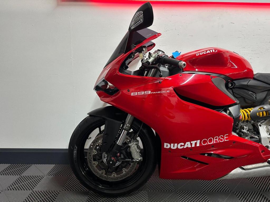 DUCATI 899 Panigale