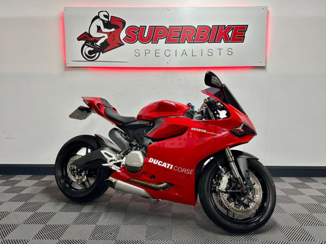 DUCATI 899 Panigale