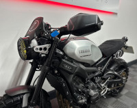YAMAHA XSR900