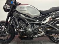 YAMAHA XSR900