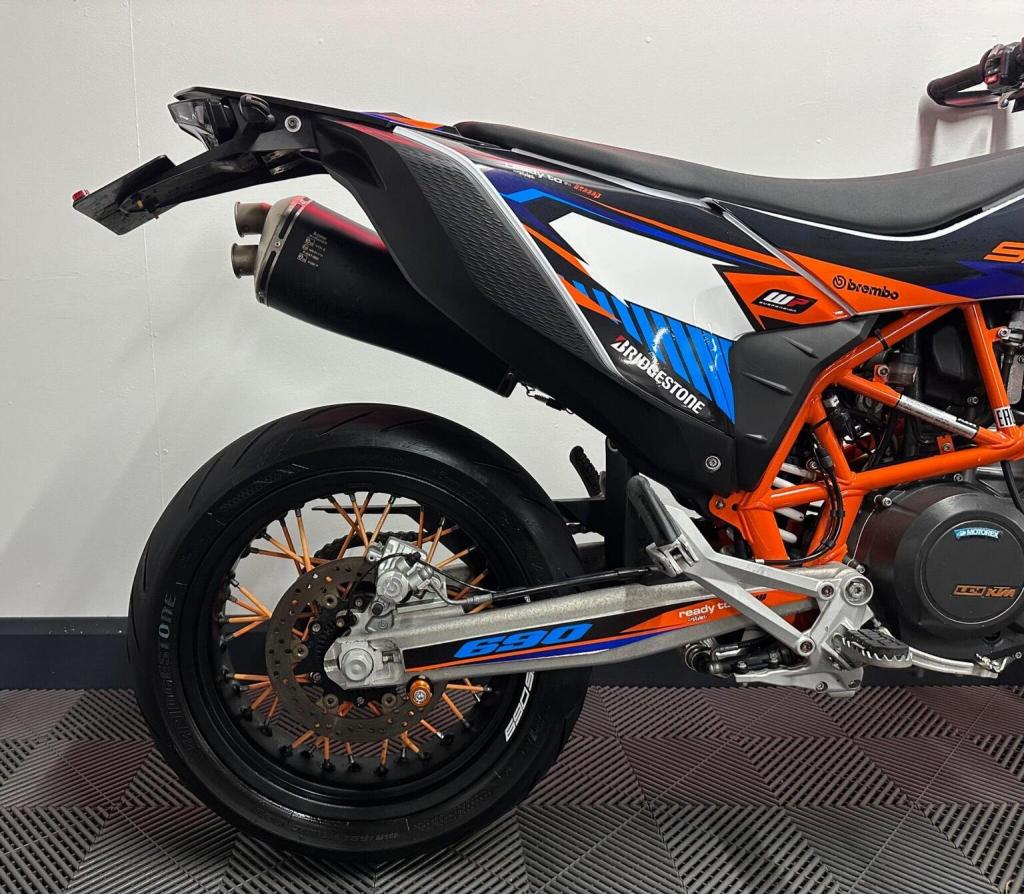 KTM 690 SMC R