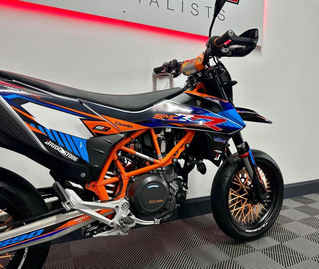 KTM 690 SMC R
