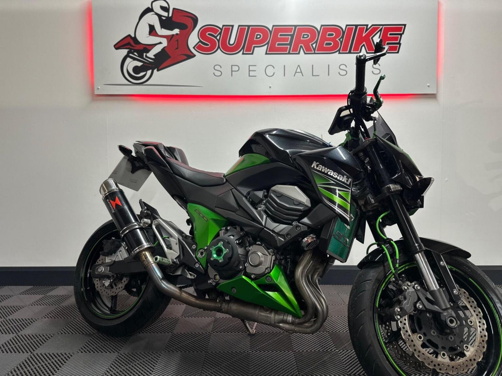 KAWASAKI Z800