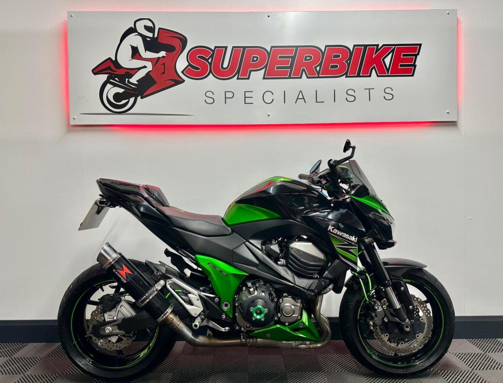 KAWASAKI Z800