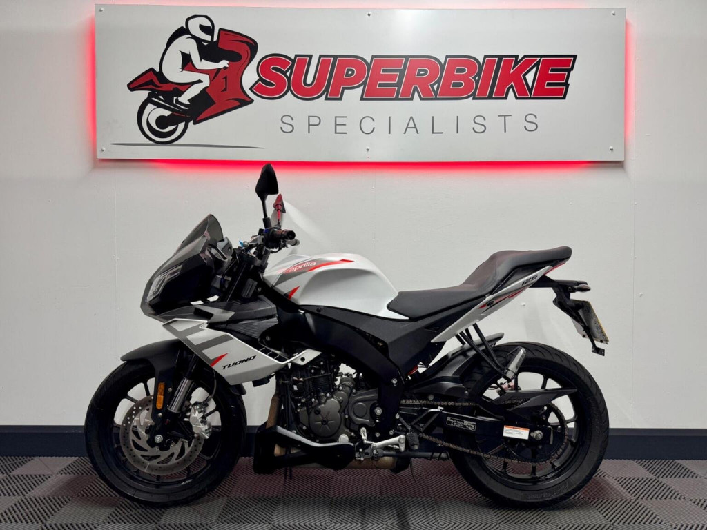 APRILIA Tuono 125