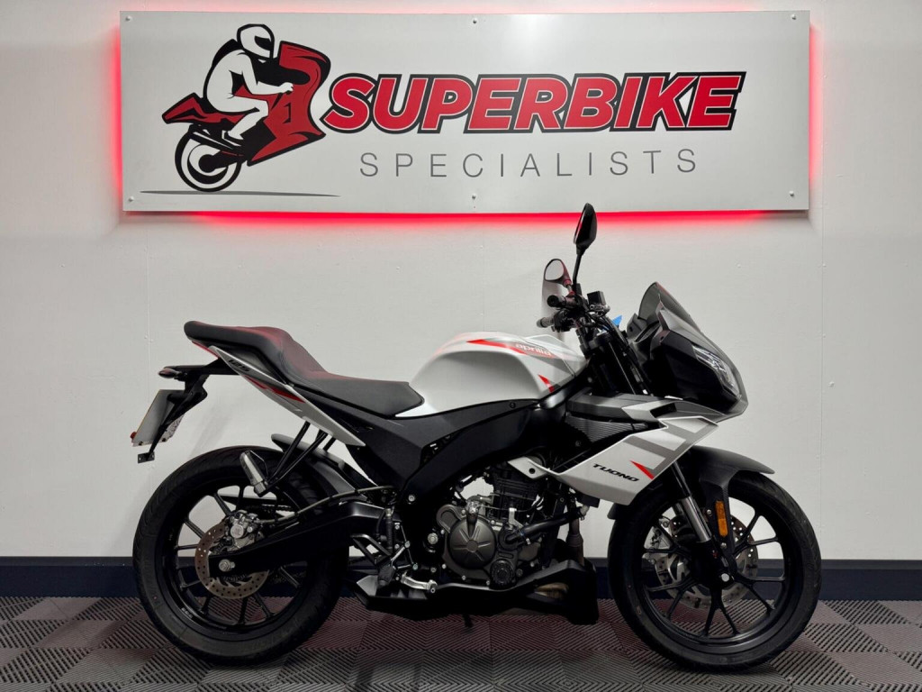APRILIA Tuono 125