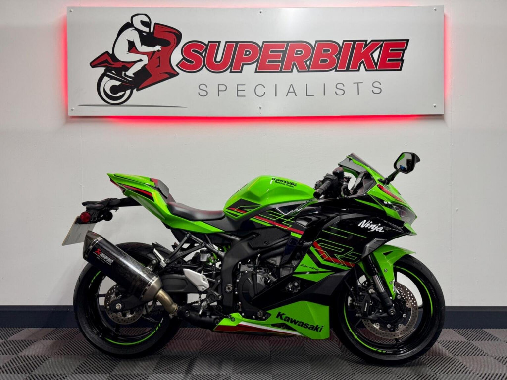 KAWASAKI NINJA ZX-4RR