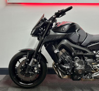 YAMAHA MT-09