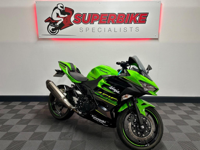 KAWASAKI Ninja 400