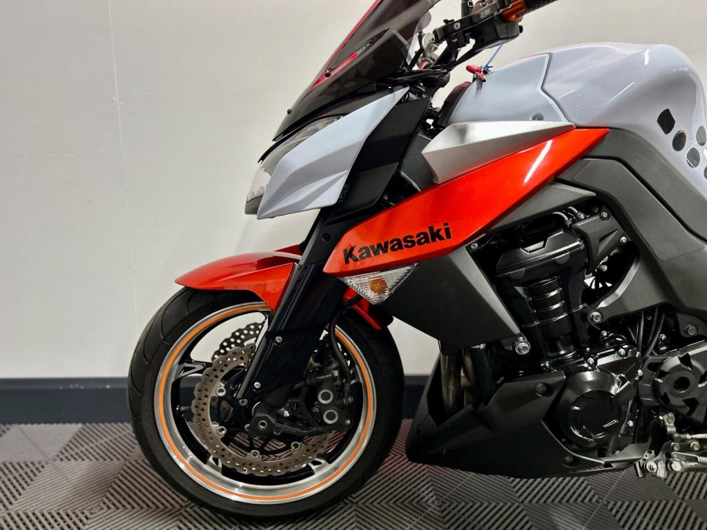KAWASAKI Z1000