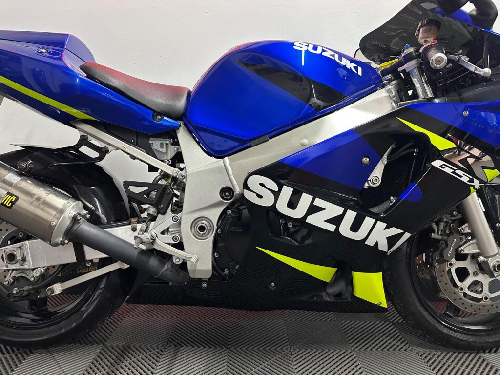 SUZUKI GSXR600