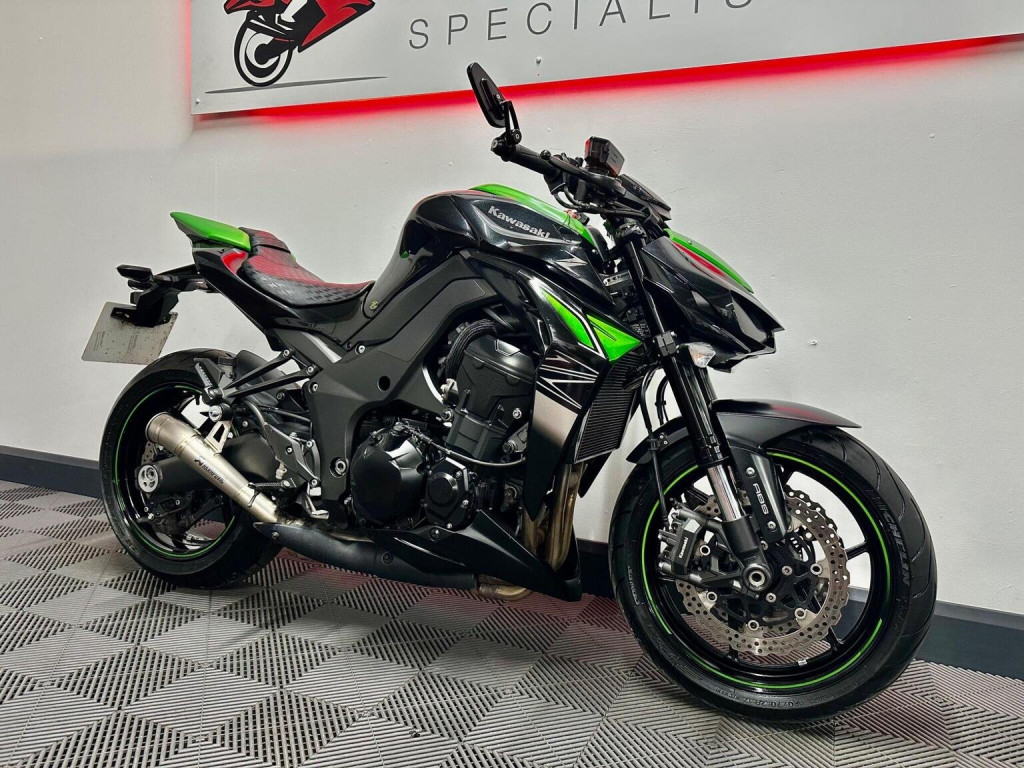 KAWASAKI Z1000